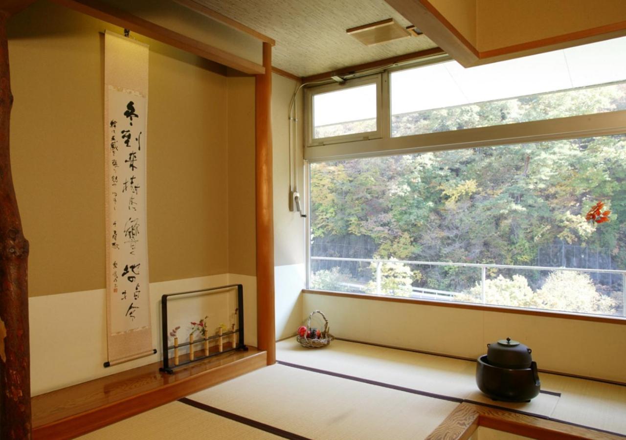 Itoen Hotel Oze Oigami Sanrakuso Numata  Kültér fotó